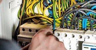 Электрика в частном доме под ключ в Соль-илецке - стоимость услуг от 1580 руб.